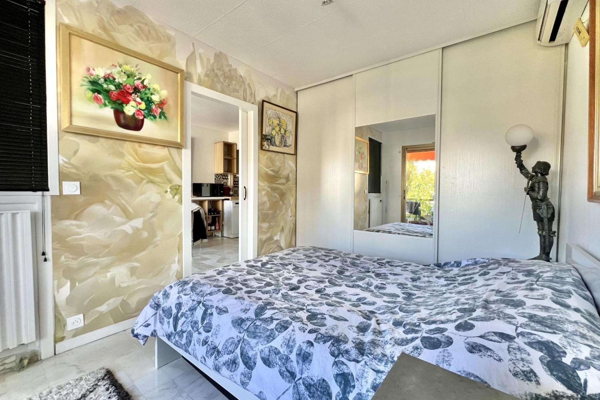 Bright 31m2 Flowered Terrace Near Croisette * Cannes